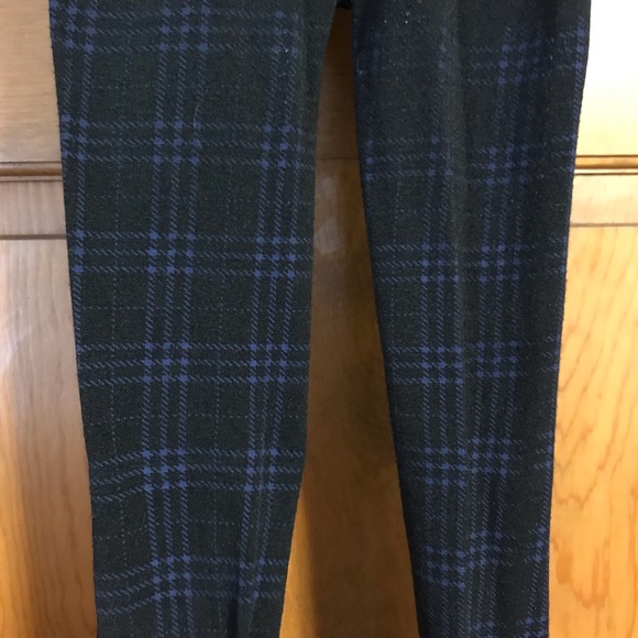 Black & Blue Plaid Tights - Picture 1 of 2